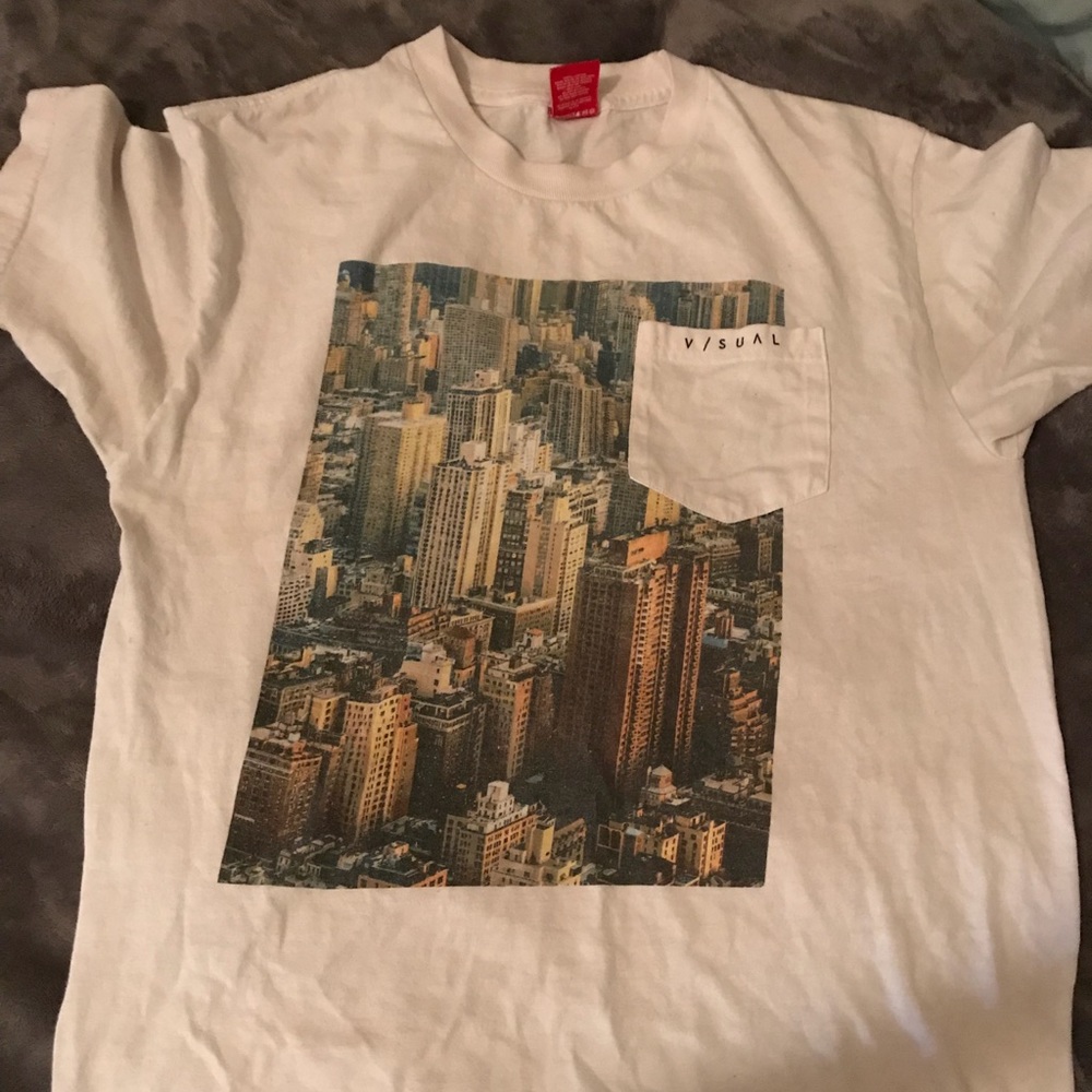 White graphic visual tee